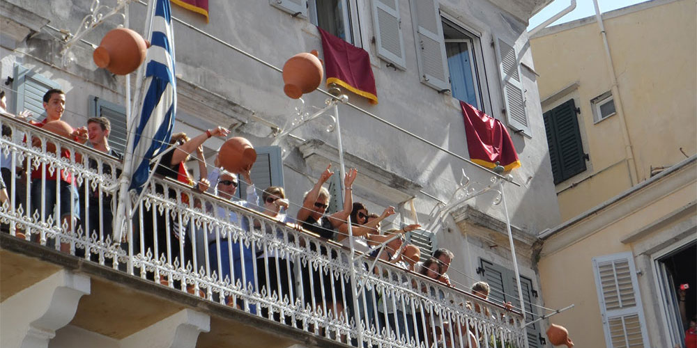 Cinq traditions de Pâques à travers la Grèce - Bonjour Athènes