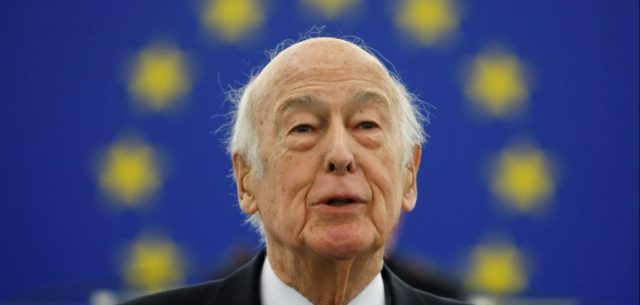 Valéry Giscard d’Estaing : Allié grec, visionnaire européen et à remercier pour l’avenue Syngrou !